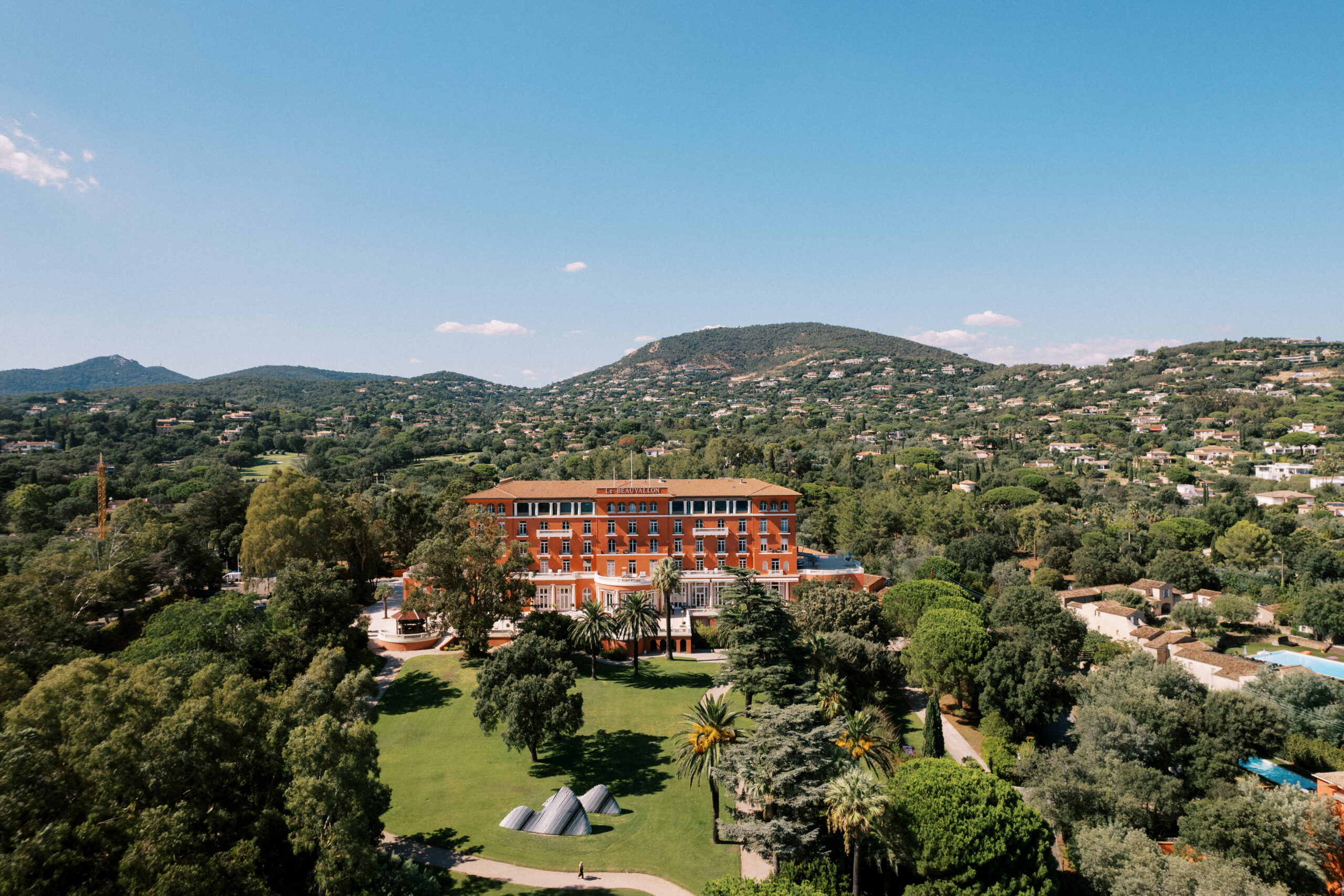 como-le-beauvallon